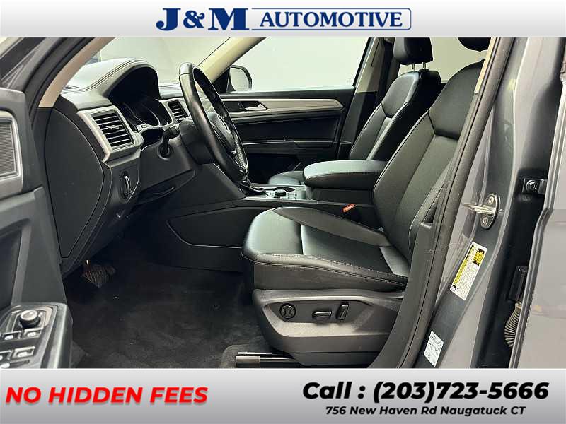 2019 Volkswagen Atlas 3.6L V6 SE, available for sale in Naugatuck, Connecticut | J&M Automotive Sls&Svc LLC. Naugatuck, Connecticut 2019 Volkswagen Atlas 3.6L V6 SE, available for sale in Naugatuck, Connecticut | J&M Automotive Sls&Svc LLC. Naugatuck, Connecticut