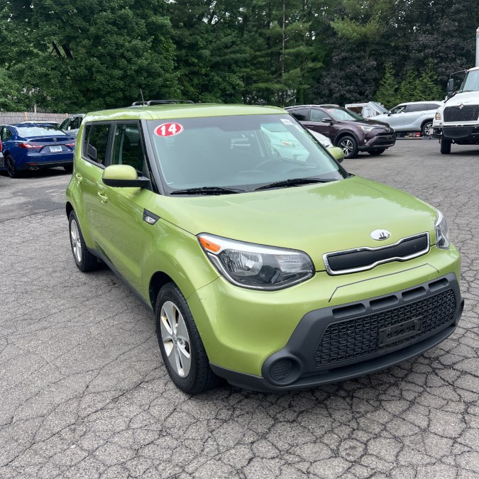2014 Kia Soul 5dr Wgn Auto Base, available for sale in Naugatuck, Connecticut | Riverside Motorcars, LLC. Naugatuck, Connecticut 2014 Kia Soul 5dr Wgn Auto Base, available for sale in Naugatuck, Connecticut | Riverside Motorcars, LLC. Naugatuck, Connecticut