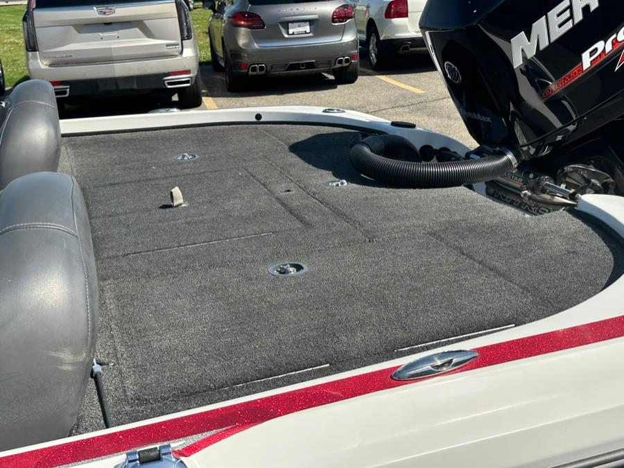 2016 Nitro Z18 Fishing Boat, available for sale in Darien, Wisconsin | Geneva Motor Cars. Darien, Wisconsin 2016 Nitro Z18 Fishing Boat, available for sale in Darien, Wisconsin | Geneva Motor Cars. Darien, Wisconsin