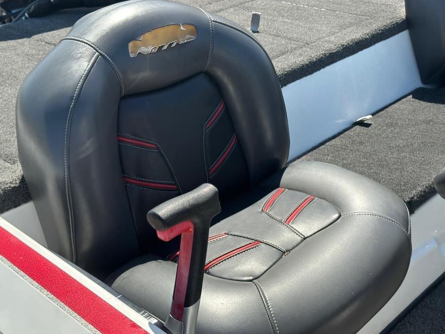 2016 Nitro Z18 Fishing Boat, available for sale in Darien, Wisconsin | Geneva Motor Cars. Darien, Wisconsin 2016 Nitro Z18 Fishing Boat, available for sale in Darien, Wisconsin | Geneva Motor Cars. Darien, Wisconsin