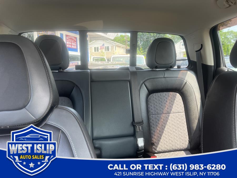 2017 Chevrolet Colorado 2WD Crew Cab 128.3" Z71, available for sale in West Islip, New York | West Islip Auto Sales. West Islip, New York 2017 Chevrolet Colorado 2WD Crew Cab 128.3" Z71, available for sale in West Islip, New York | West Islip Auto Sales. West Islip, New York