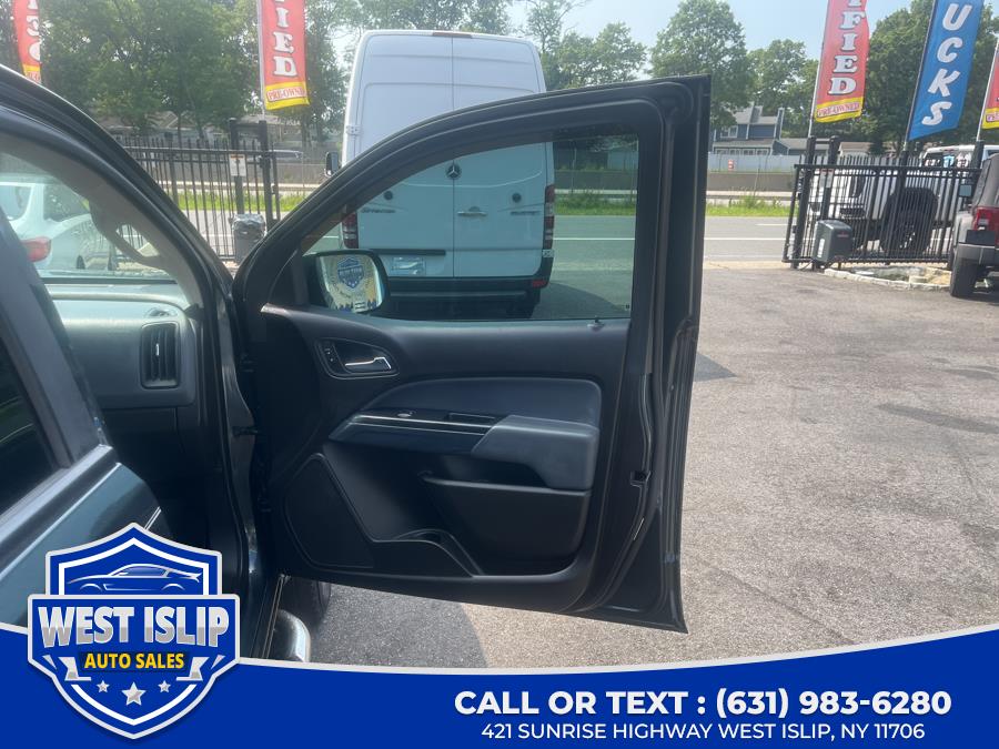 2017 Chevrolet Colorado 2WD Crew Cab 128.3" Z71, available for sale in West Islip, New York | West Islip Auto Sales. West Islip, New York 2017 Chevrolet Colorado 2WD Crew Cab 128.3" Z71, available for sale in West Islip, New York | West Islip Auto Sales. West Islip, New York