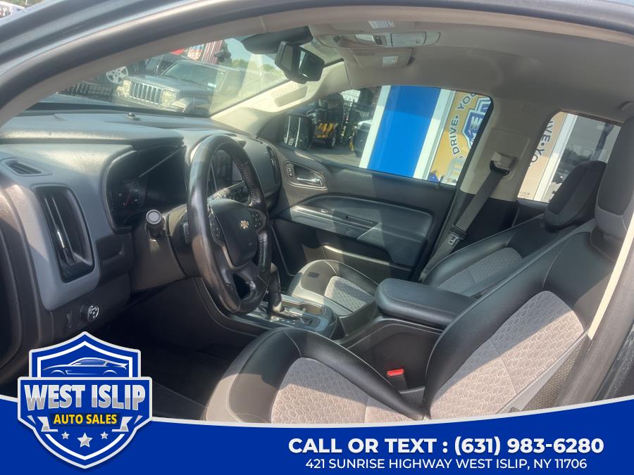 2017 Chevrolet Colorado 2WD Crew Cab 128.3" Z71, available for sale in West Islip, New York | West Islip Auto Sales. West Islip, New York 2017 Chevrolet Colorado 2WD Crew Cab 128.3" Z71, available for sale in West Islip, New York | West Islip Auto Sales. West Islip, New York