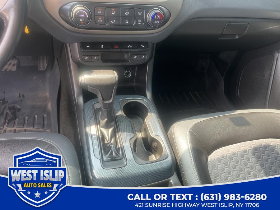 2017 Chevrolet Colorado 2WD Crew Cab 128.3" Z71, available for sale in West Islip, New York | West Islip Auto Sales. West Islip, New York 2017 Chevrolet Colorado 2WD Crew Cab 128.3" Z71, available for sale in West Islip, New York | West Islip Auto Sales. West Islip, New York