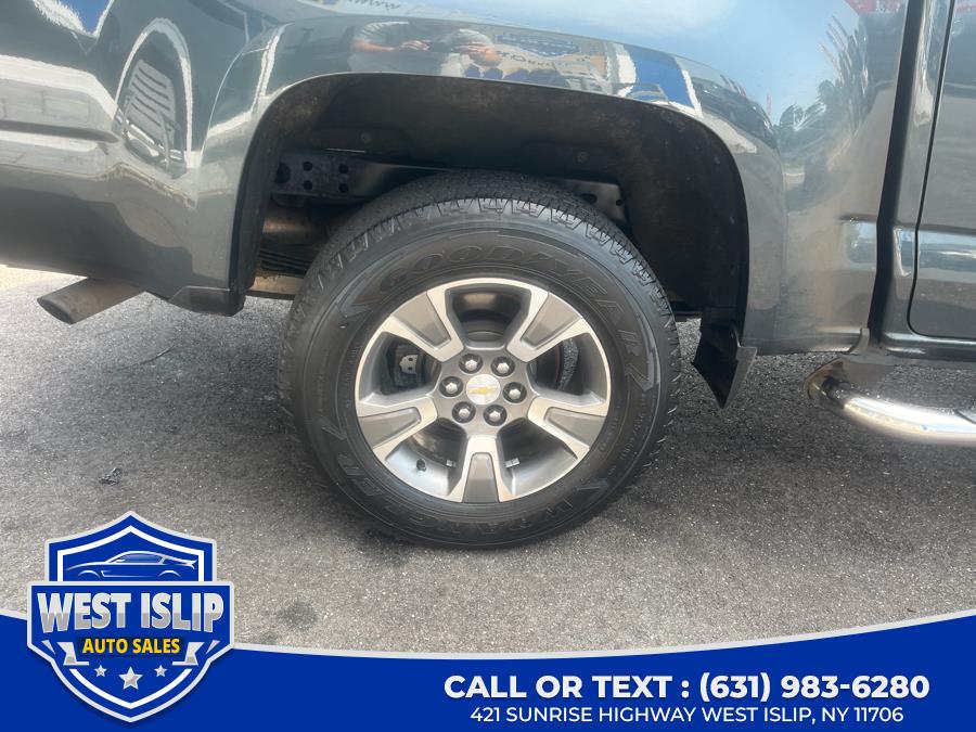 2017 Chevrolet Colorado 2WD Crew Cab 128.3" Z71, available for sale in West Islip, New York | West Islip Auto Sales. West Islip, New York 2017 Chevrolet Colorado 2WD Crew Cab 128.3" Z71, available for sale in West Islip, New York | West Islip Auto Sales. West Islip, New York