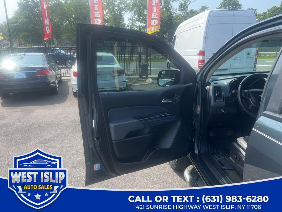2017 Chevrolet Colorado 2WD Crew Cab 128.3" Z71, available for sale in West Islip, New York | West Islip Auto Sales. West Islip, New York 2017 Chevrolet Colorado 2WD Crew Cab 128.3" Z71, available for sale in West Islip, New York | West Islip Auto Sales. West Islip, New York