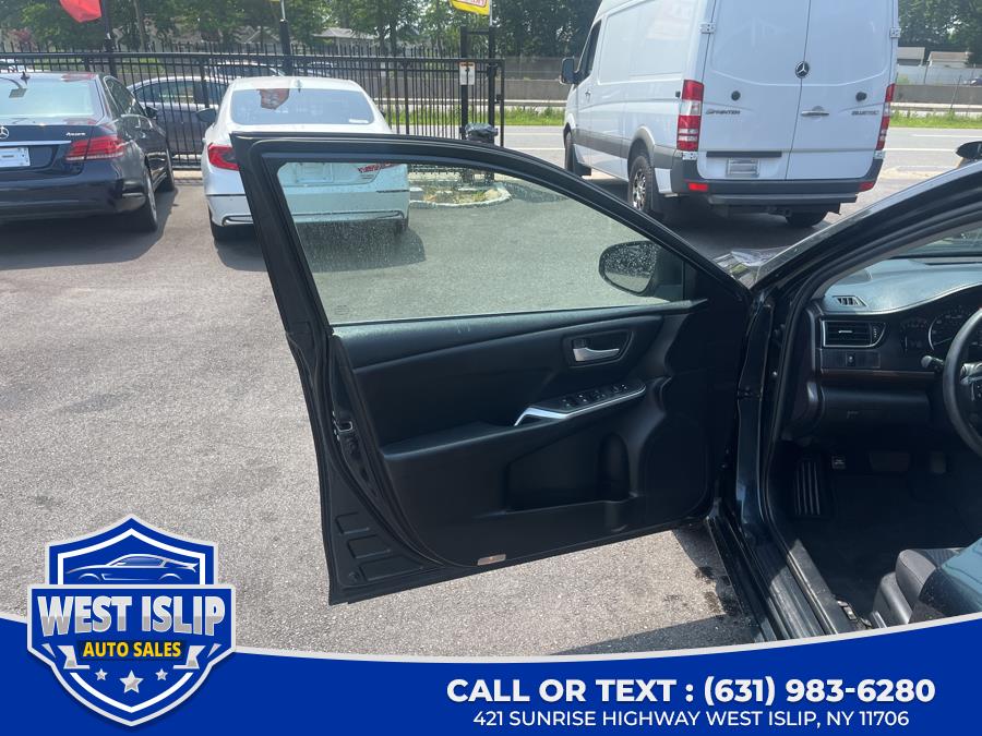 2015 Toyota Camry 4dr Sdn I4 Auto LE (Natl), available for sale in West Islip, New York | West Islip Auto Sales. West Islip, New York 2015 Toyota Camry 4dr Sdn I4 Auto LE (Natl), available for sale in West Islip, New York | West Islip Auto Sales. West Islip, New York