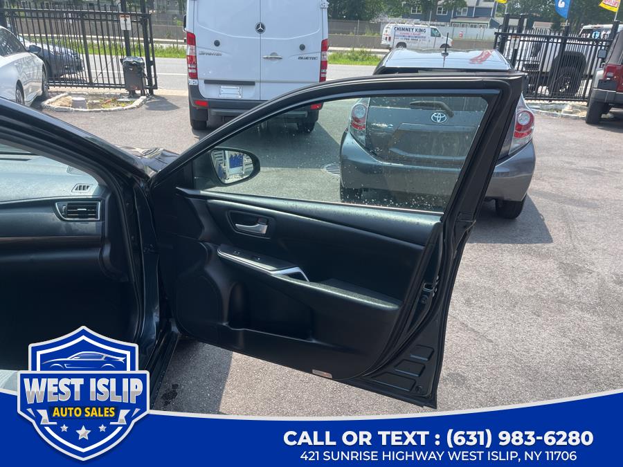 2015 Toyota Camry 4dr Sdn I4 Auto LE (Natl), available for sale in West Islip, New York | West Islip Auto Sales. West Islip, New York 2015 Toyota Camry 4dr Sdn I4 Auto LE (Natl), available for sale in West Islip, New York | West Islip Auto Sales. West Islip, New York
