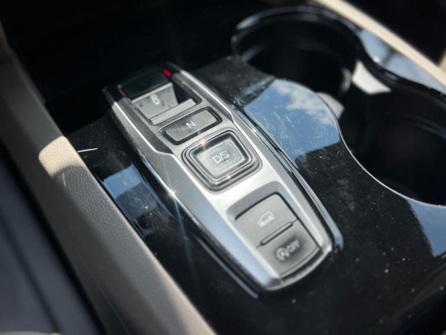 2017 Honda Pilot Elite AWD, available for sale in Paterson, New Jersey | Speedway Motors LLC. Paterson, New Jersey 2017 Honda Pilot Elite AWD, available for sale in Paterson, New Jersey | Speedway Motors LLC. Paterson, New Jersey