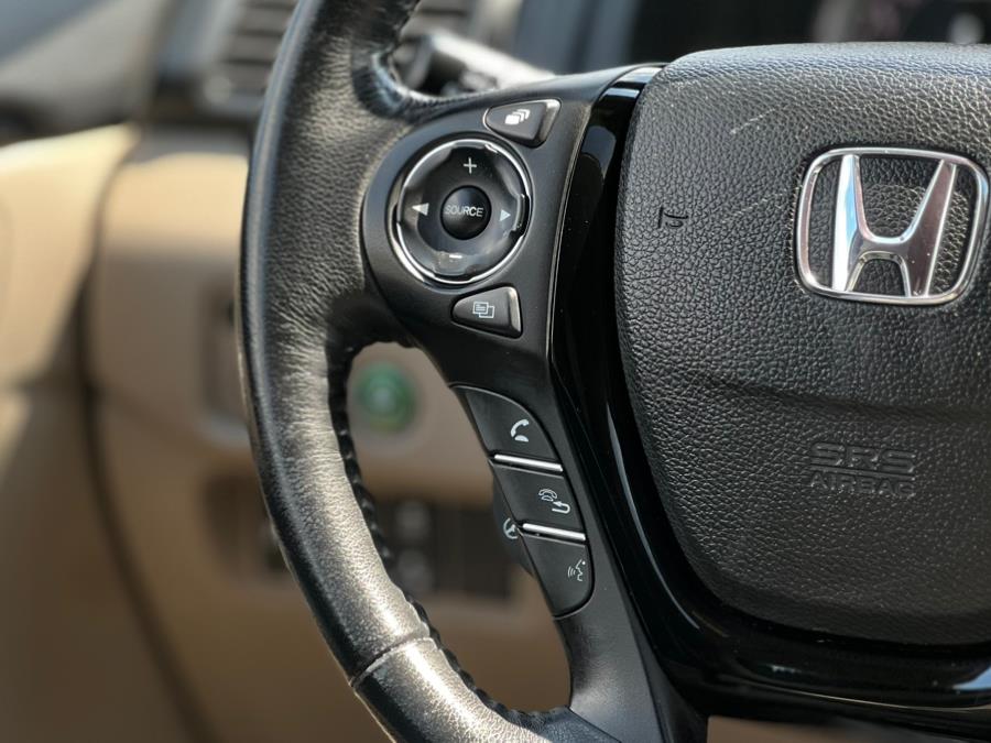 2017 Honda Pilot Elite AWD, available for sale in Paterson, New Jersey | Speedway Motors LLC. Paterson, New Jersey 2017 Honda Pilot Elite AWD, available for sale in Paterson, New Jersey | Speedway Motors LLC. Paterson, New Jersey