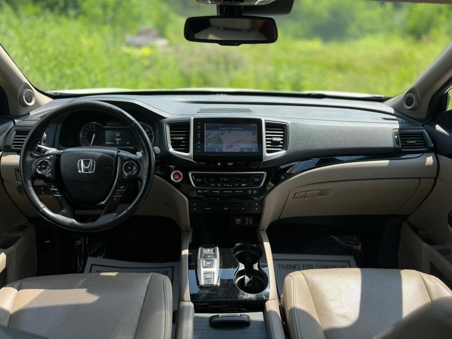 2017 Honda Pilot Elite AWD, available for sale in Paterson, New Jersey | Speedway Motors LLC. Paterson, New Jersey 2017 Honda Pilot Elite AWD, available for sale in Paterson, New Jersey | Speedway Motors LLC. Paterson, New Jersey