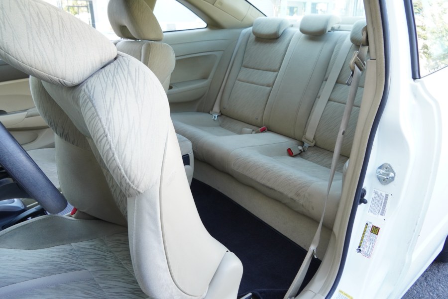 2008 Honda Civic Cpe LX (ONE OWNER) 2dr Auto, available for sale in Riverside, California | Big Timin Motors LLC. Riverside, California 2008 Honda Civic Cpe LX (ONE OWNER) 2dr Auto, available for sale in Riverside, California | Big Timin Motors LLC. Riverside, California