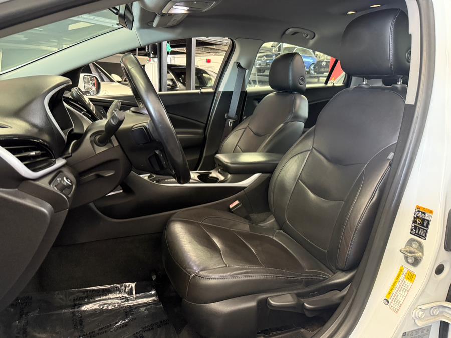 2017 Chevrolet Volt 5dr HB LT, available for sale in North Miami, Florida | Bal Harbour Motor Group. North Miami, Florida 2017 Chevrolet Volt 5dr HB LT, available for sale in North Miami, Florida | Bal Harbour Motor Group. North Miami, Florida