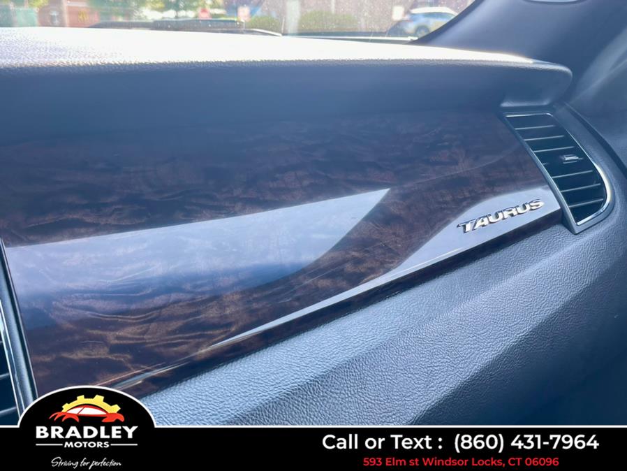 2014 Ford Taurus Limited AWD, available for sale in Windsor Locks, Connecticut | Bradley Motors Inc. Windsor Locks, Connecticut 2014 Ford Taurus Limited AWD, available for sale in Windsor Locks, Connecticut | Bradley Motors Inc. Windsor Locks, Connecticut