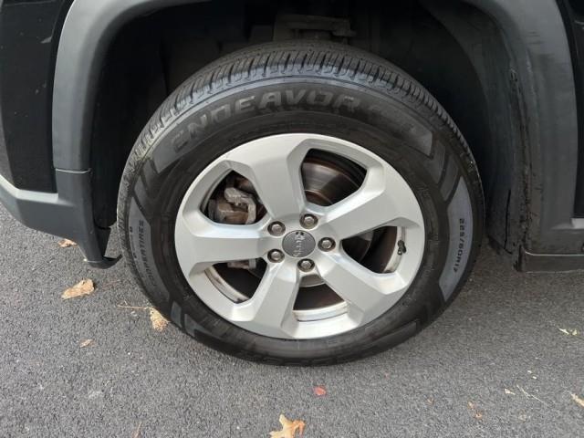 2018 Jeep Compass Latitude 4x4, available for sale in Yonkers, New York | Westchester Auto Group. Yonkers, New York 2018 Jeep Compass Latitude 4x4, available for sale in Yonkers, New York | Westchester Auto Group. Yonkers, New York