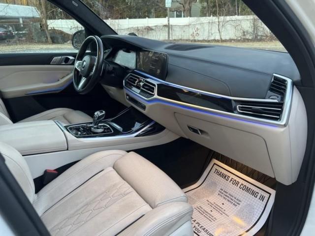 2022 BMW X7 xDrive40i Sports Activity Vehicle, available for sale in Yonkers, New York | Westchester Auto Group. Yonkers, New York 2022 BMW X7 xDrive40i Sports Activity Vehicle, available for sale in Yonkers, New York | Westchester Auto Group. Yonkers, New York