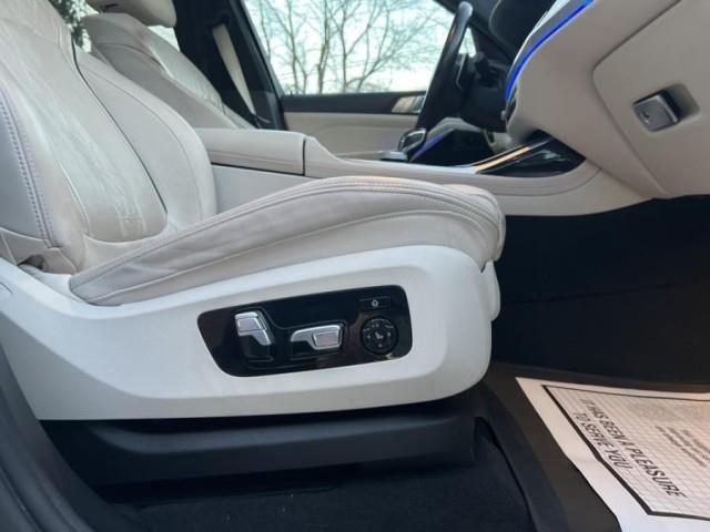 2022 BMW X7 xDrive40i Sports Activity Vehicle, available for sale in Yonkers, New York | Westchester Auto Group. Yonkers, New York 2022 BMW X7 xDrive40i Sports Activity Vehicle, available for sale in Yonkers, New York | Westchester Auto Group. Yonkers, New York