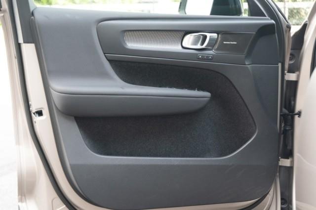 2023 Volvo Xc40 B5 AWD Ultimate Dark Theme, available for sale in Yonkers, New York | Westchester Auto Group. Yonkers, New York 2023 Volvo Xc40 B5 AWD Ultimate Dark Theme, available for sale in Yonkers, New York | Westchester Auto Group. Yonkers, New York