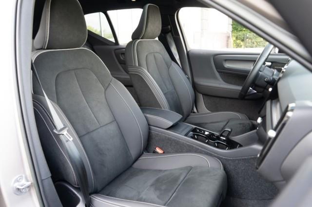 2023 Volvo Xc40 B5 AWD Ultimate Dark Theme, available for sale in Yonkers, New York | Westchester Auto Group. Yonkers, New York 2023 Volvo Xc40 B5 AWD Ultimate Dark Theme, available for sale in Yonkers, New York | Westchester Auto Group. Yonkers, New York