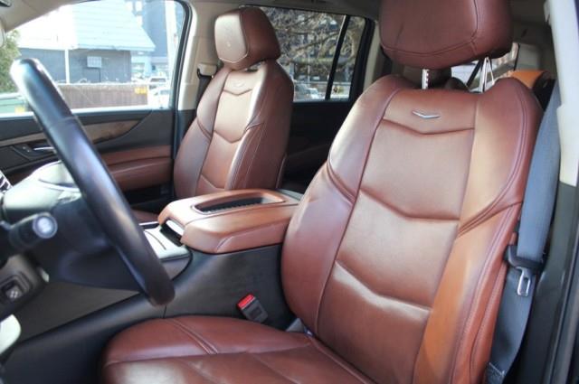 2019 Cadillac Escalade Esv Premium Luxury, available for sale in Yonkers, New York | Westchester Auto Group. Yonkers, New York 2019 Cadillac Escalade Esv Premium Luxury, available for sale in Yonkers, New York | Westchester Auto Group. Yonkers, New York