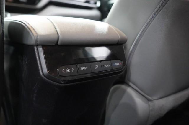2021 Toyota Highlander XLE, available for sale in Yonkers, New York | Westchester Auto Group. Yonkers, New York 2021 Toyota Highlander XLE, available for sale in Yonkers, New York | Westchester Auto Group. Yonkers, New York