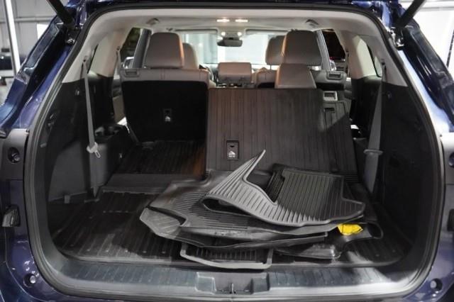 2021 Toyota Highlander XLE, available for sale in Yonkers, New York | Westchester Auto Group. Yonkers, New York 2021 Toyota Highlander XLE, available for sale in Yonkers, New York | Westchester Auto Group. Yonkers, New York