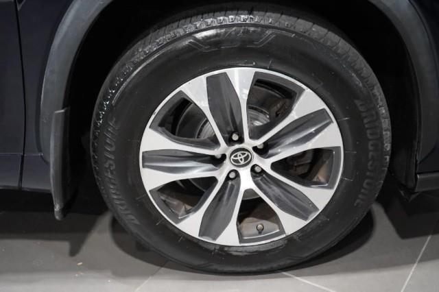 2021 Toyota Highlander XLE, available for sale in Yonkers, New York | Westchester Auto Group. Yonkers, New York 2021 Toyota Highlander XLE, available for sale in Yonkers, New York | Westchester Auto Group. Yonkers, New York