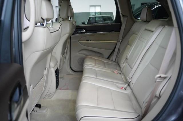 2019 Jeep Grand Cherokee Overland, available for sale in Yonkers, New York | Westchester Auto Group. Yonkers, New York 2019 Jeep Grand Cherokee Overland, available for sale in Yonkers, New York | Westchester Auto Group. Yonkers, New York