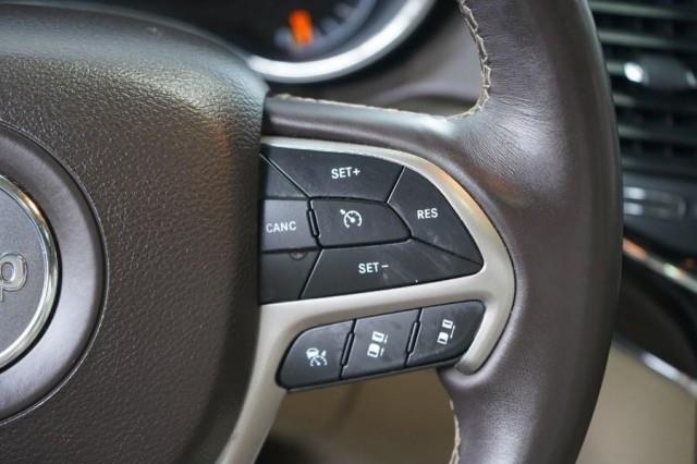 2019 Jeep Grand Cherokee Overland, available for sale in Yonkers, New York | Westchester Auto Group. Yonkers, New York 2019 Jeep Grand Cherokee Overland, available for sale in Yonkers, New York | Westchester Auto Group. Yonkers, New York