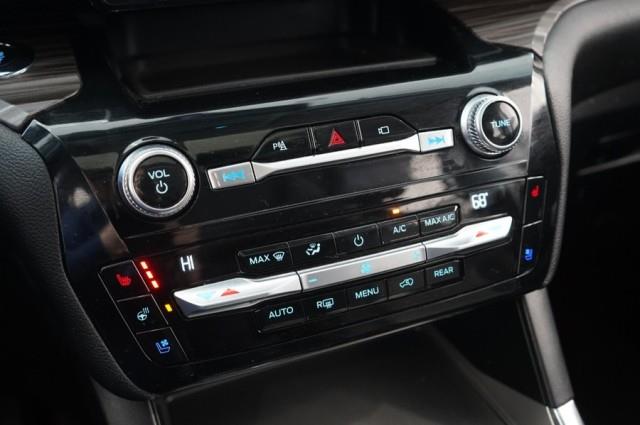 2021 Ford Explorer Limited, available for sale in Yonkers, New York | Westchester Auto Group. Yonkers, New York 2021 Ford Explorer Limited, available for sale in Yonkers, New York | Westchester Auto Group. Yonkers, New York