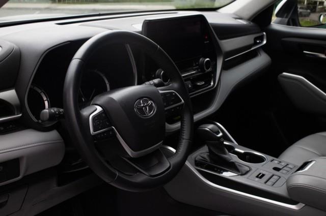 2023 Toyota Highlander L AWD, available for sale in Yonkers, New York | Westchester Auto Group. Yonkers, New York 2023 Toyota Highlander L AWD, available for sale in Yonkers, New York | Westchester Auto Group. Yonkers, New York