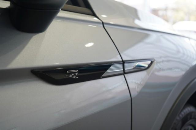 2022 Volkswagen Tiguan SE R-Line Black, available for sale in Yonkers, New York | Westchester Auto Group. Yonkers, New York 2022 Volkswagen Tiguan SE R-Line Black, available for sale in Yonkers, New York | Westchester Auto Group. Yonkers, New York