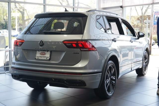 2022 Volkswagen Tiguan SE R-Line Black, available for sale in Yonkers, New York | Westchester Auto Group. Yonkers, New York 2022 Volkswagen Tiguan SE R-Line Black, available for sale in Yonkers, New York | Westchester Auto Group. Yonkers, New York