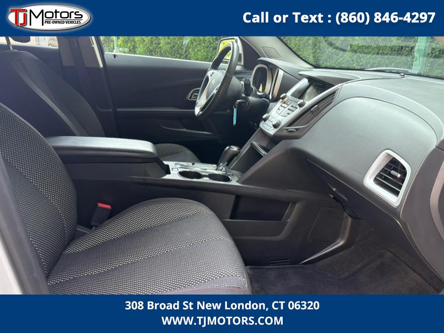 2017 Chevrolet Equinox AWD 4dr LT w/1LT, available for sale in New London, Connecticut | TJ Motors LLC. New London, Connecticut 2017 Chevrolet Equinox AWD 4dr LT w/1LT, available for sale in New London, Connecticut | TJ Motors LLC. New London, Connecticut