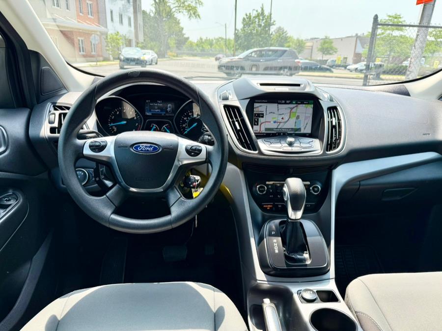 2015 Ford Escape 4WD 4dr SE, available for sale in Hartford, Connecticut | VEB Auto Sales. Hartford, Connecticut 2015 Ford Escape 4WD 4dr SE, available for sale in Hartford, Connecticut | VEB Auto Sales. Hartford, Connecticut