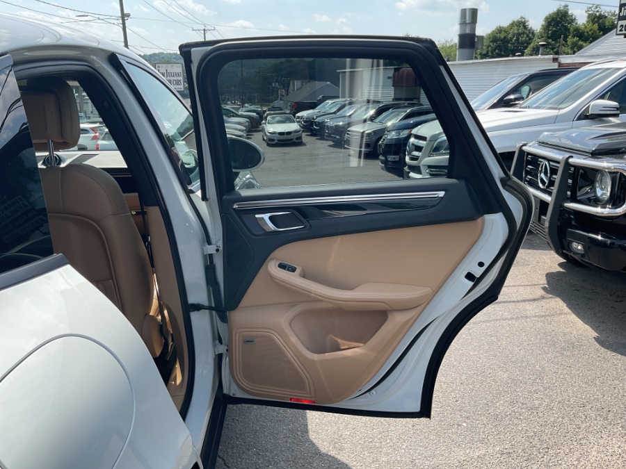 2018 Porsche Macan AWD, available for sale in Waterbury, Connecticut | Jim Juliani Motors. Waterbury, Connecticut 2018 Porsche Macan AWD, available for sale in Waterbury, Connecticut | Jim Juliani Motors. Waterbury, Connecticut