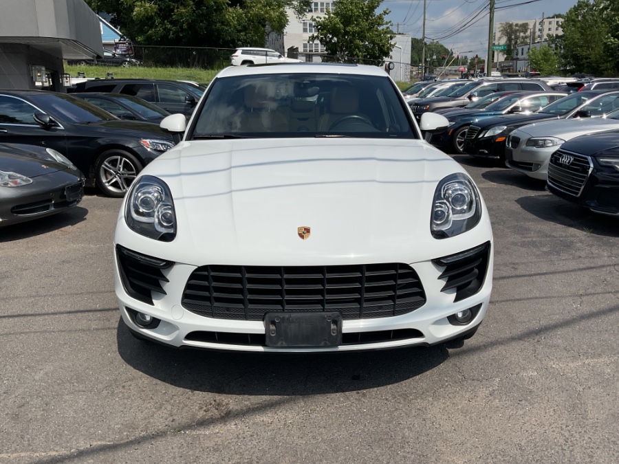 2018 Porsche Macan AWD, available for sale in Waterbury, Connecticut | Jim Juliani Motors. Waterbury, Connecticut 2018 Porsche Macan AWD, available for sale in Waterbury, Connecticut | Jim Juliani Motors. Waterbury, Connecticut