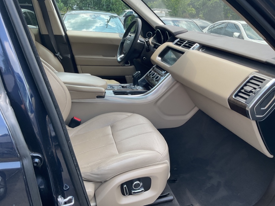 2017 Land Rover Range Rover Sport V6 Supercharged HSE, available for sale in Waterbury, Connecticut | Jim Juliani Motors. Waterbury, Connecticut 2017 Land Rover Range Rover Sport V6 Supercharged HSE, available for sale in Waterbury, Connecticut | Jim Juliani Motors. Waterbury, Connecticut