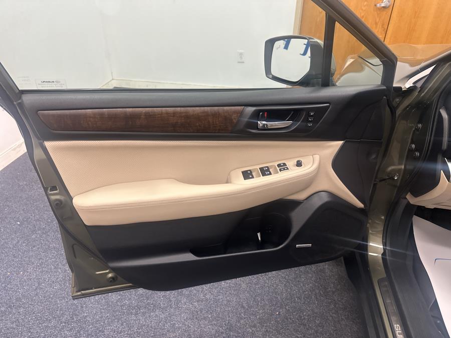 2016 Subaru Outback 4dr Wgn 3.6R Limited, available for sale in Plainville, Connecticut | New England Auto Sales LLC. Plainville, Connecticut 2016 Subaru Outback 4dr Wgn 3.6R Limited, available for sale in Plainville, Connecticut | New England Auto Sales LLC. Plainville, Connecticut