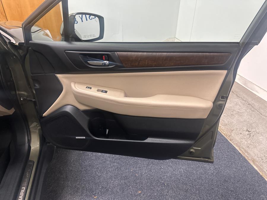 2016 Subaru Outback 4dr Wgn 3.6R Limited, available for sale in Plainville, Connecticut | New England Auto Sales LLC. Plainville, Connecticut 2016 Subaru Outback 4dr Wgn 3.6R Limited, available for sale in Plainville, Connecticut | New England Auto Sales LLC. Plainville, Connecticut