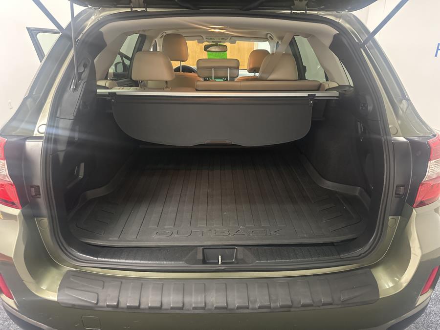 2016 Subaru Outback 4dr Wgn 3.6R Limited, available for sale in Plainville, Connecticut | New England Auto Sales LLC. Plainville, Connecticut 2016 Subaru Outback 4dr Wgn 3.6R Limited, available for sale in Plainville, Connecticut | New England Auto Sales LLC. Plainville, Connecticut