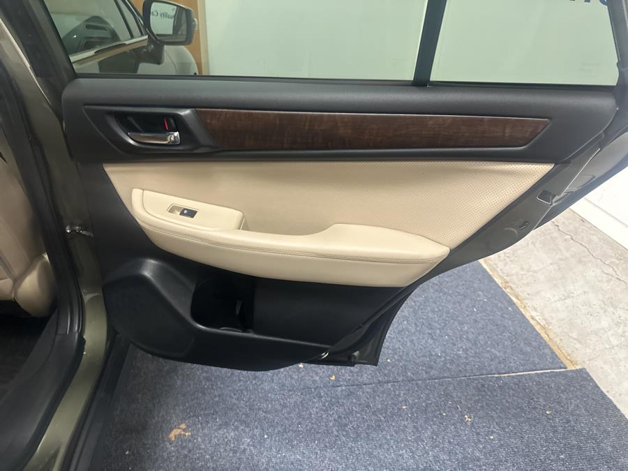 2016 Subaru Outback 4dr Wgn 3.6R Limited, available for sale in Plainville, Connecticut | New England Auto Sales LLC. Plainville, Connecticut 2016 Subaru Outback 4dr Wgn 3.6R Limited, available for sale in Plainville, Connecticut | New England Auto Sales LLC. Plainville, Connecticut