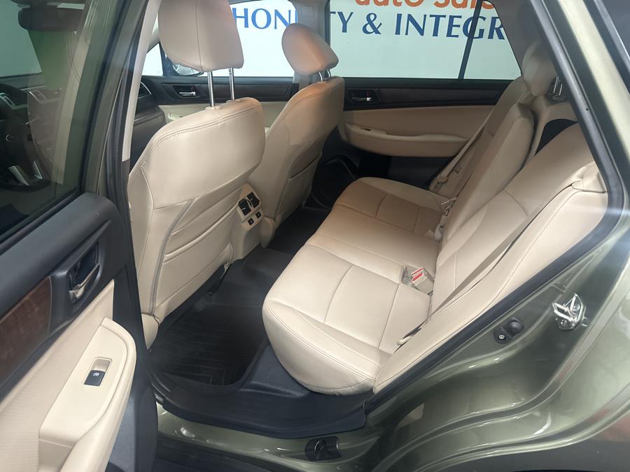 2016 Subaru Outback 4dr Wgn 3.6R Limited, available for sale in Plainville, Connecticut | New England Auto Sales LLC. Plainville, Connecticut 2016 Subaru Outback 4dr Wgn 3.6R Limited, available for sale in Plainville, Connecticut | New England Auto Sales LLC. Plainville, Connecticut