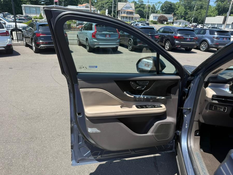2022 Lincoln Corsair Standard, available for sale in Stratford, Connecticut | Wiz Leasing Inc. Stratford, Connecticut 2022 Lincoln Corsair Standard, available for sale in Stratford, Connecticut | Wiz Leasing Inc. Stratford, Connecticut
