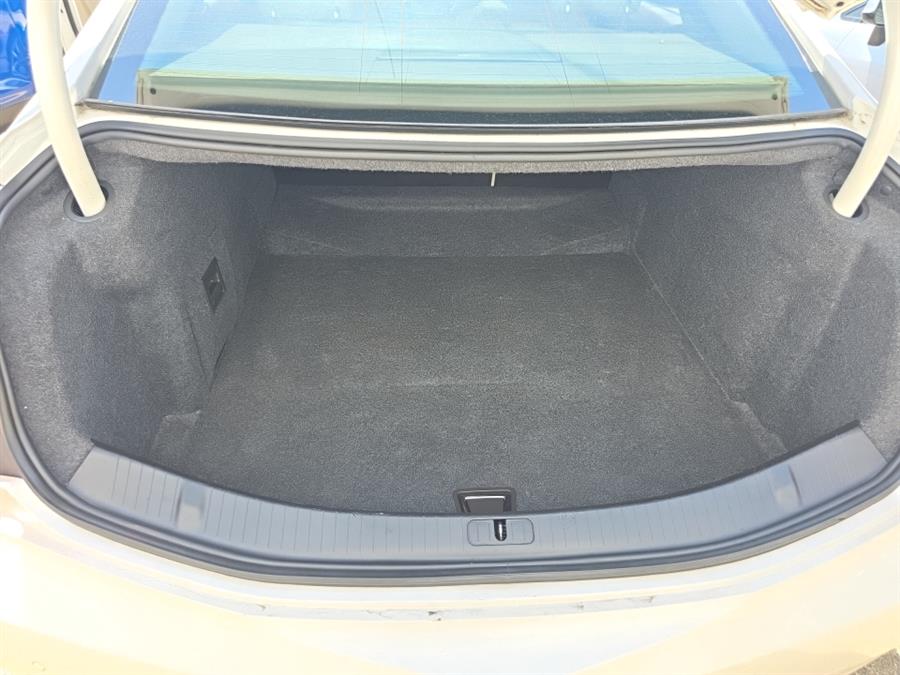 2014 Cadillac XTS 4dr Sdn Luxury AWD, available for sale in West Haven, Connecticut | Auto Fair Inc.. West Haven, Connecticut 2014 Cadillac XTS 4dr Sdn Luxury AWD, available for sale in West Haven, Connecticut | Auto Fair Inc.. West Haven, Connecticut