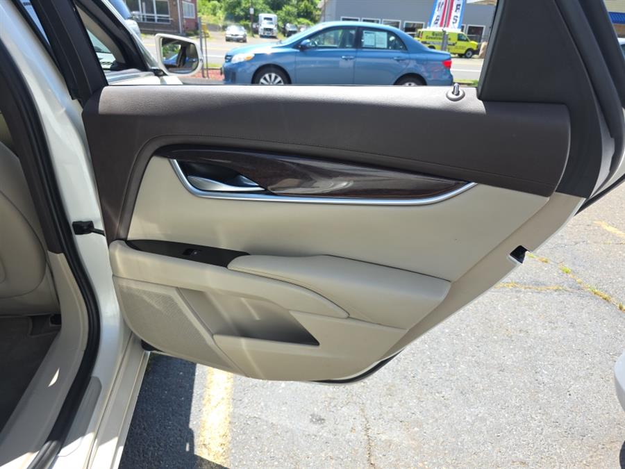 2014 Cadillac XTS 4dr Sdn Luxury AWD, available for sale in West Haven, Connecticut | Auto Fair Inc.. West Haven, Connecticut 2014 Cadillac XTS 4dr Sdn Luxury AWD, available for sale in West Haven, Connecticut | Auto Fair Inc.. West Haven, Connecticut