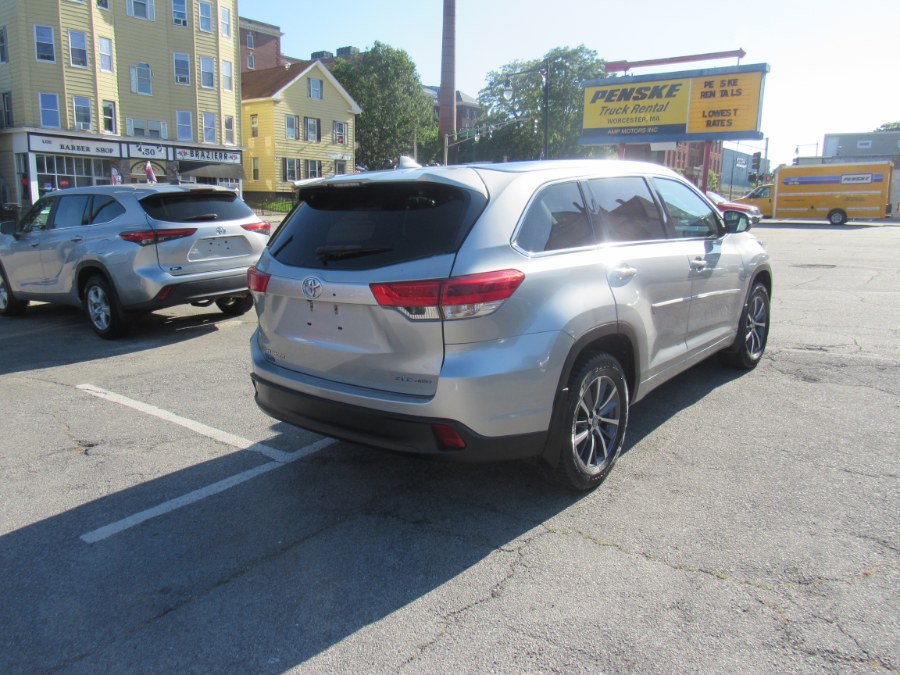 2017 Toyota Highlander XLE, available for sale in Worcester, Massachusetts | Hilario's Auto Sales Inc.. Worcester, Massachusetts 2017 Toyota Highlander XLE, available for sale in Worcester, Massachusetts | Hilario's Auto Sales Inc.. Worcester, Massachusetts