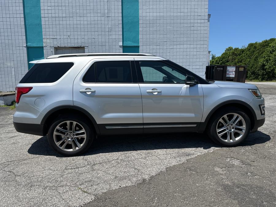 2017 Ford Explorer XLT 4WD, available for sale in Milford, Connecticut | Dealertown Auto Wholesalers. Milford, Connecticut 2017 Ford Explorer XLT 4WD, available for sale in Milford, Connecticut | Dealertown Auto Wholesalers. Milford, Connecticut