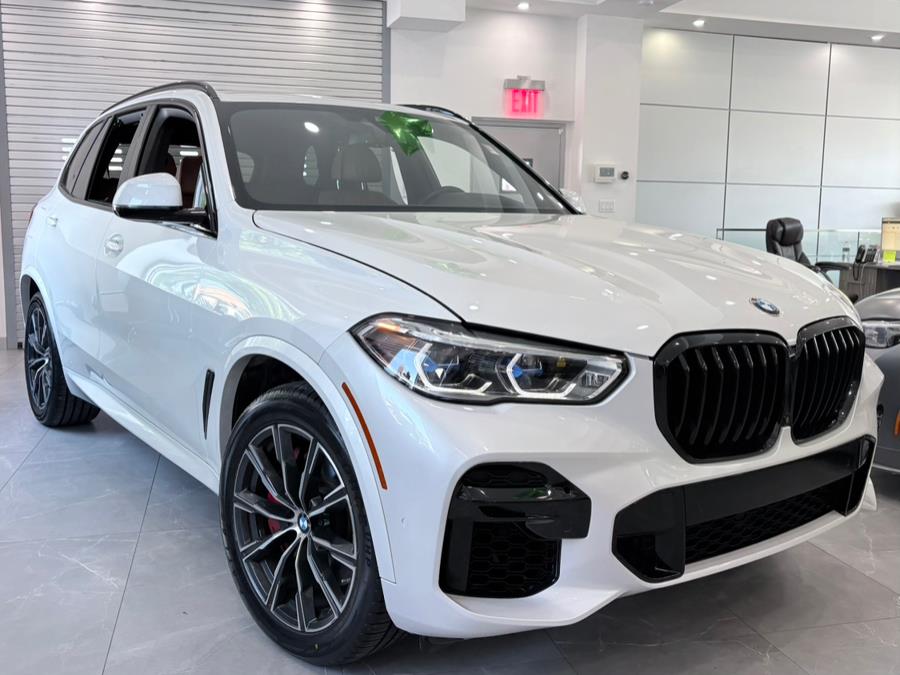 2022 BMW X5 xDrive40i Sports Activity Vehicle, available for sale in Franklin Square, New York | Luxury Motor Club. Franklin Square, New York 2022 BMW X5 xDrive40i Sports Activity Vehicle, available for sale in Franklin Square, New York | Luxury Motor Club. Franklin Square, New York