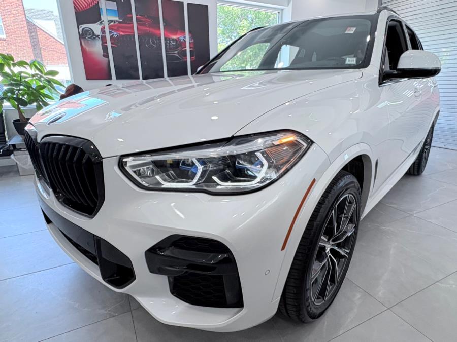 2022 BMW X5 xDrive40i Sports Activity Vehicle, available for sale in Franklin Square, New York | Luxury Motor Club. Franklin Square, New York 2022 BMW X5 xDrive40i Sports Activity Vehicle, available for sale in Franklin Square, New York | Luxury Motor Club. Franklin Square, New York